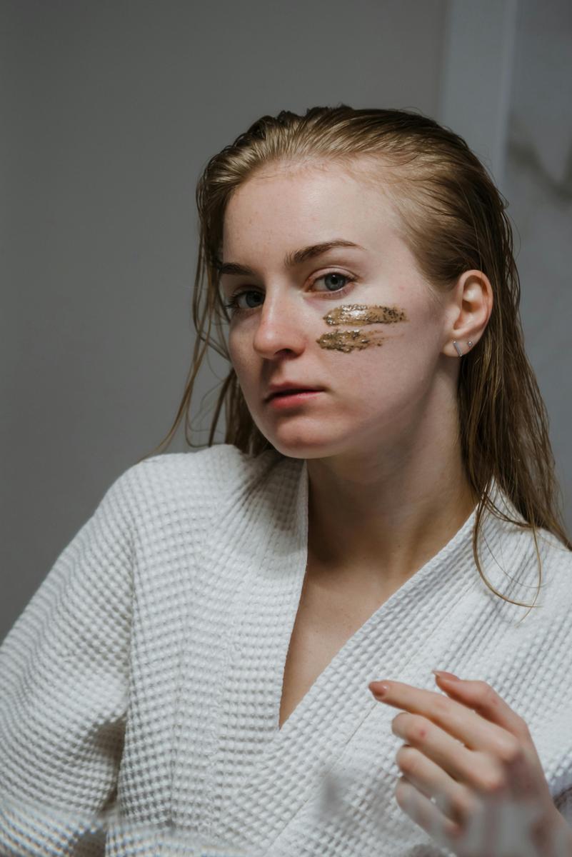 Face scrub