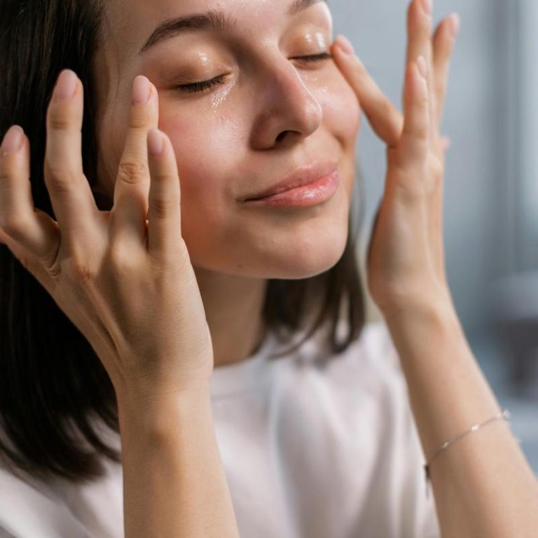 hydrated-skin-41323d79ffd047d1b593ac7c21ce82a9