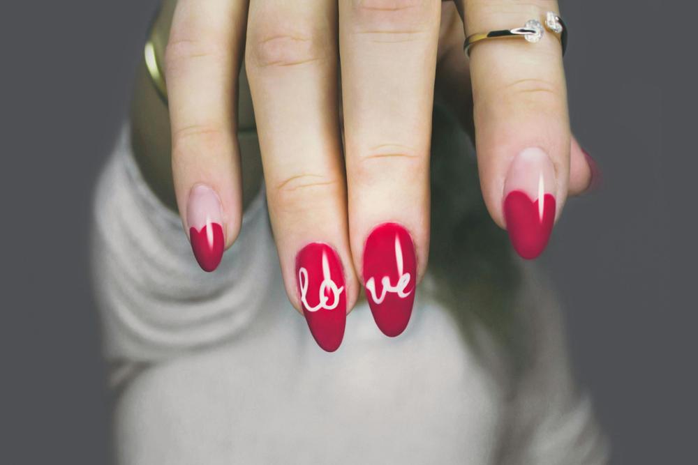 nail polish